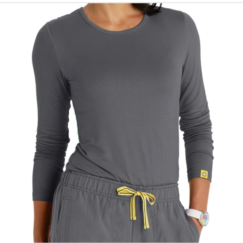 Wonderwink under scrub long sleeve shirts Qty 4